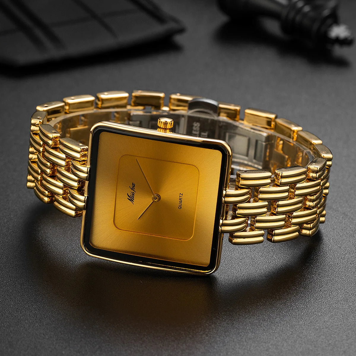 Reloj Missfox Dorado Piola